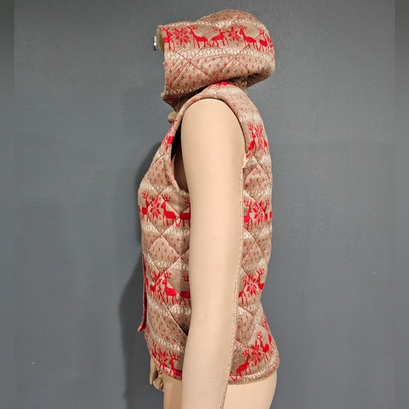 FREE PEOPLE Women Fair Isle Reindeer Hooded Quilted Red Beige Vest S - Picture 5 of 8